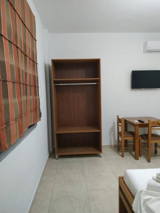 River Bridge Private Room Gjirokastër Exteriör bild